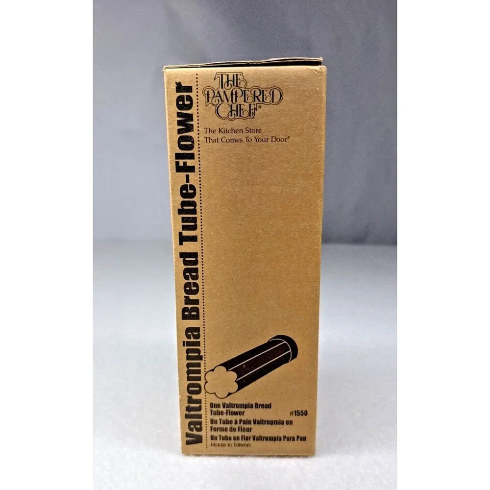 Pampered Chef #1550 Valtrompia Flower Bread Tube Mold Box Recipe Book Vintage